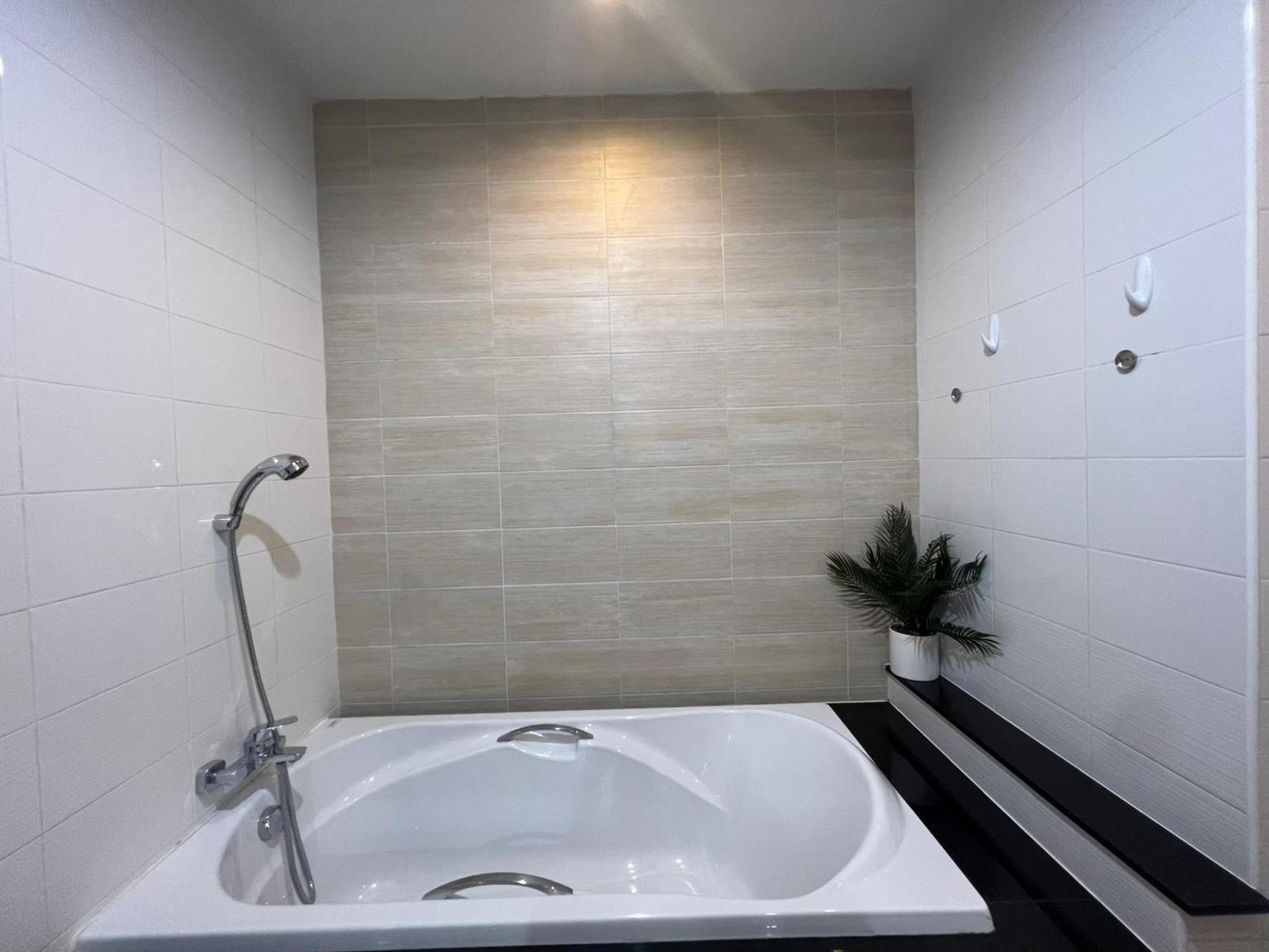 Tolani Nimman Villa Chiang Mai Ngoại thất bức ảnh